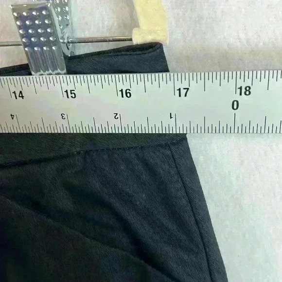 Lee Women’s Jeans Size 12L Black Straight Leg Mid Rise NWT - Picture 9 of 10